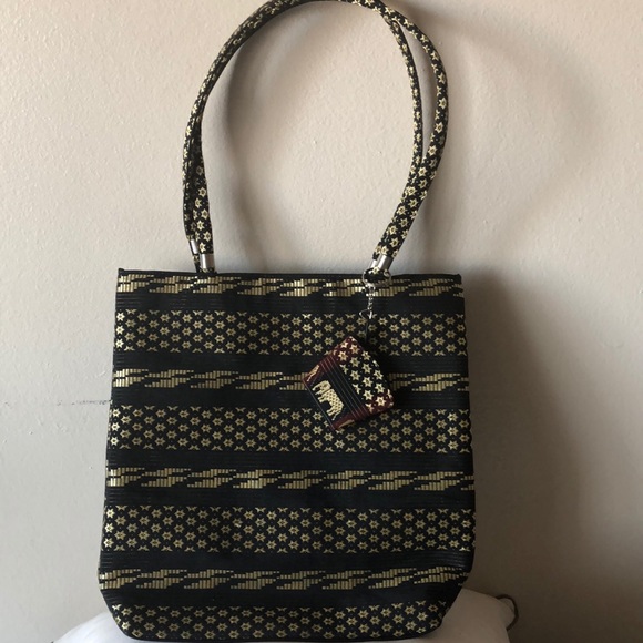 Handbag/Wooven - Picture 2 of 4